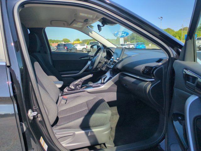 Used 2024 Mitsubishi Eclipse Cross AWD image 33
