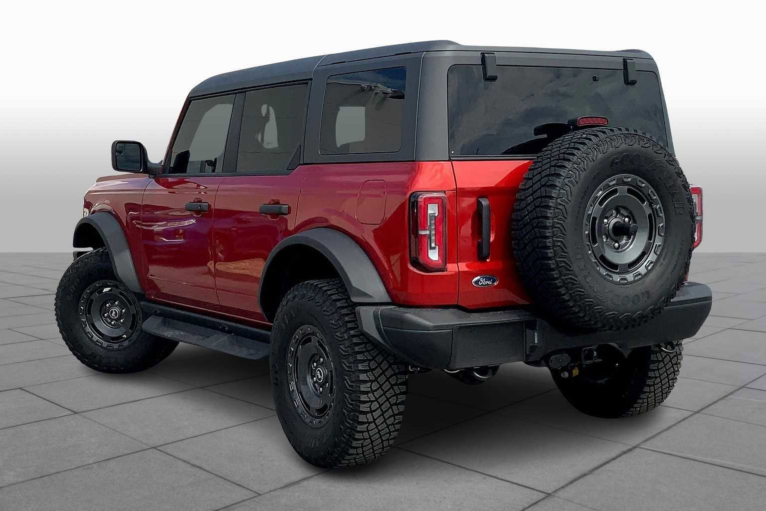 Certified 2024 Ford Bronco Badlands image 4