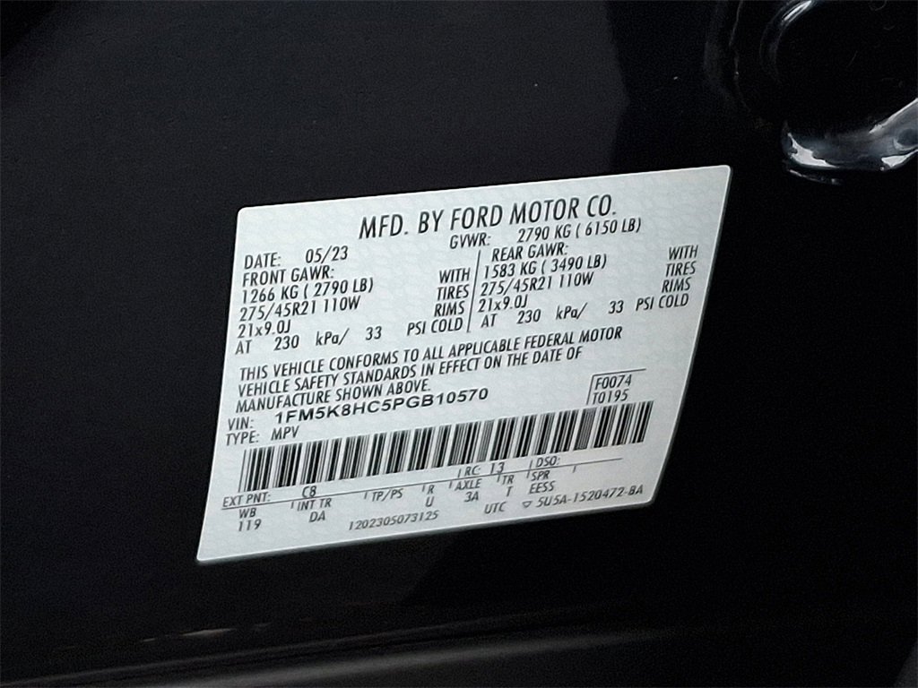 Certified 2023 Ford Explorer Platinum w/ Technology Package image 28