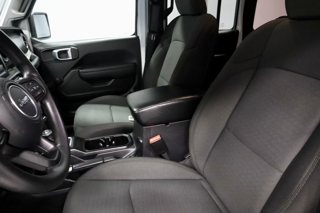Used 2022 Jeep Wrangler Unlimited Sport AWD/4WD image 23