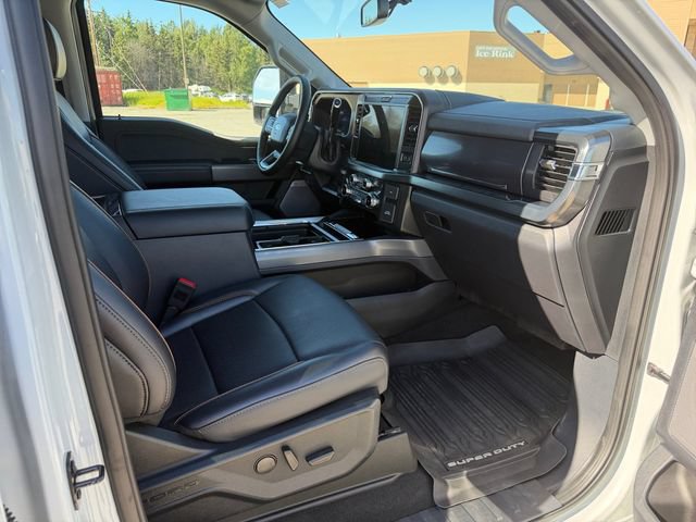 Certified 2025 Ford F350 Lariat w/ Black Appearance Package AWD/4WD image 30