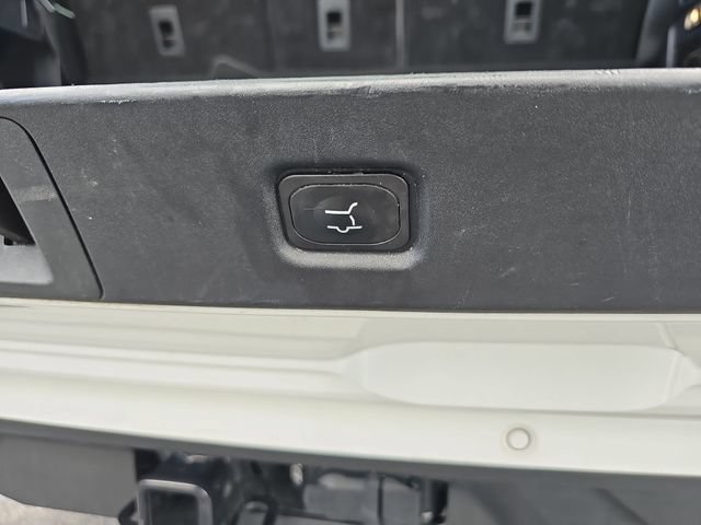 Certified 2025 Ford Expedition Active AWD/4WD image 16