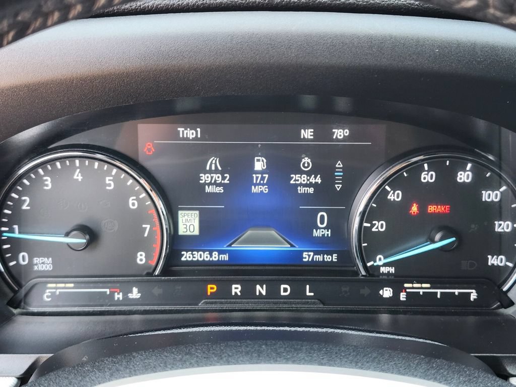 Certified 2022 Ford Explorer XLT w/ Equipment Group 202A AWD/4WD image 32
