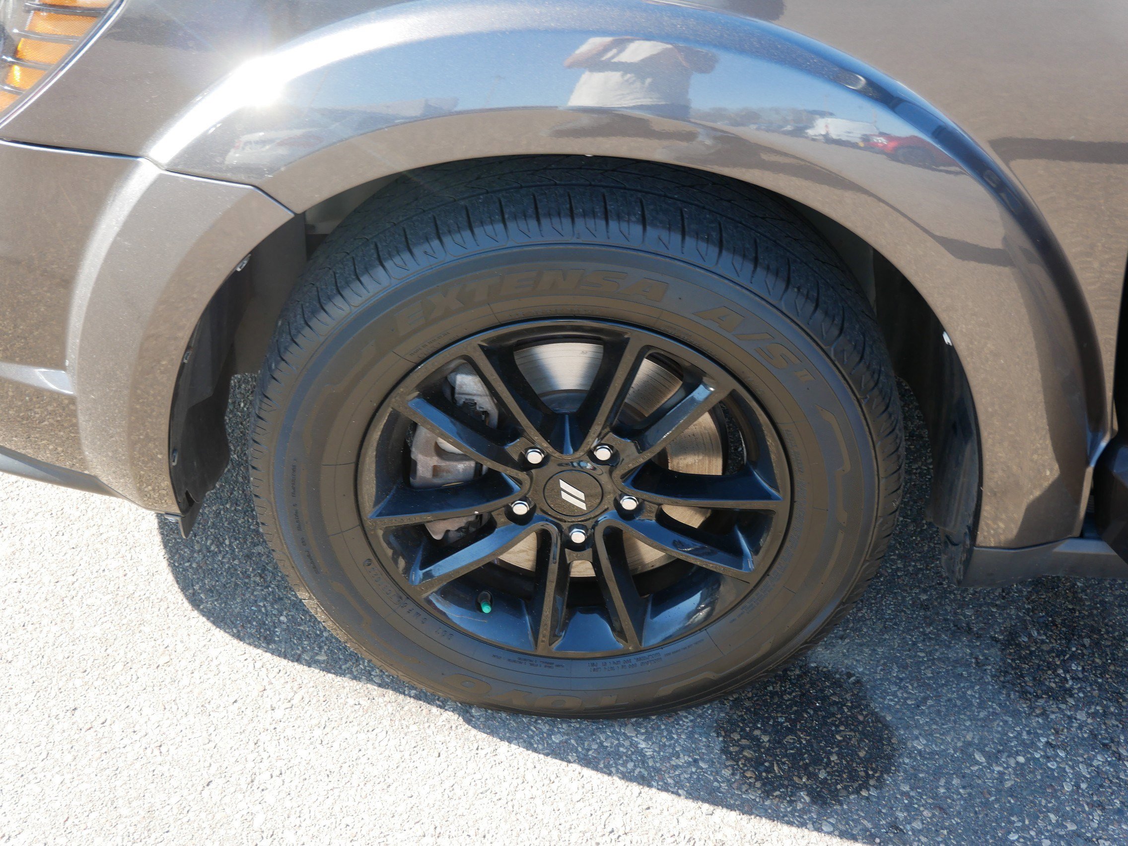 Used 2020 Dodge Journey SE w/ Blacktop Package FWD image 15