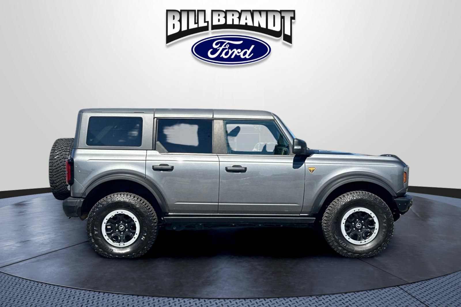 Certified 2024 Ford Bronco Badlands AWD/4WD image 2