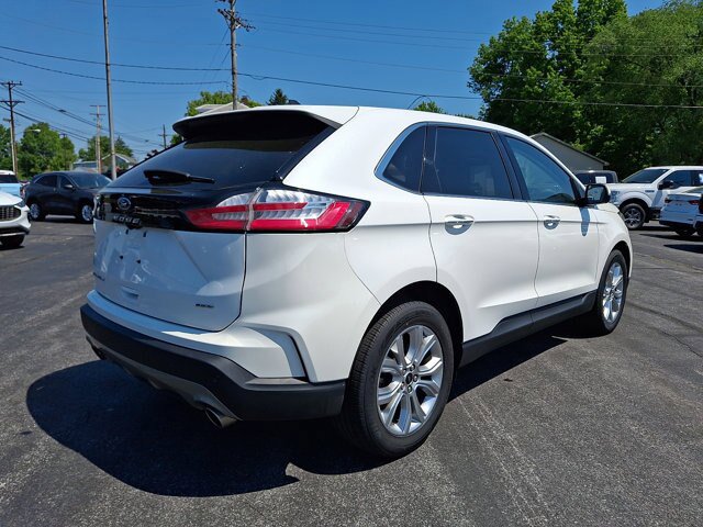 Certified 2024 Ford Edge Titanium w/ Equipment Group 301A AWD/4WD image 7