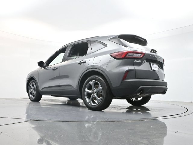 Certified 2025 Ford Escape ST-Line FWD image 50