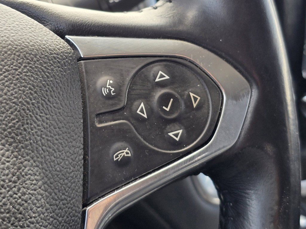 Used 2019 Chevrolet Traverse LT AWD/4WD image 12