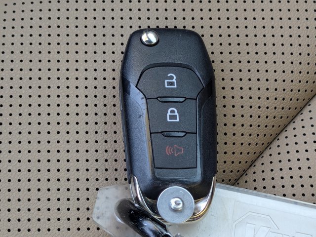 Used 2024 Volkswagen Atlas Cross Sport SE image 29