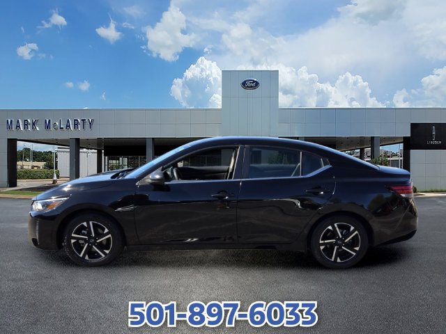 Used 2024 Nissan Sentra SV FWD image 2