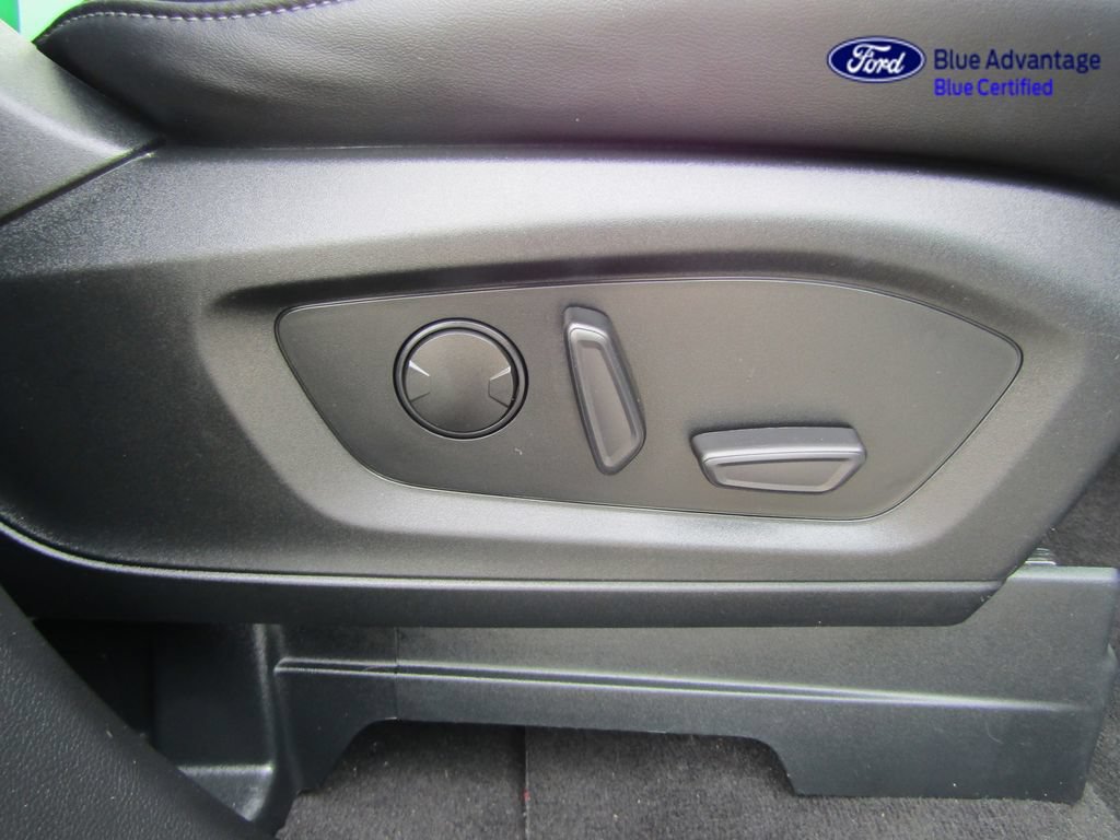 Certified 2023 Ford Explorer XLT w/ Equipment Group 202A AWD/4WD image 43
