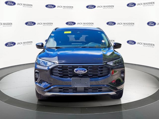 Certified 2023 Ford Escape ST-Line Select w/ Tech Pack #2 AWD/4WD image 8
