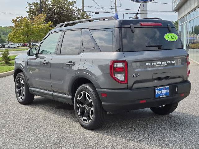 Certified 2024 Ford Bronco Sport Outer Banks w/ Tech Package AWD/4WD image 4
