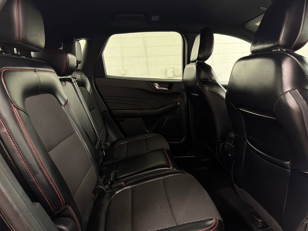 Certified 2023 Ford Escape ST-Line image 31