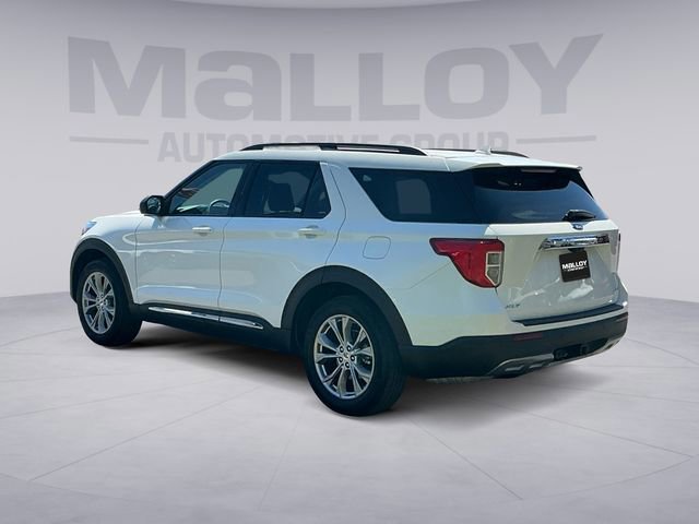 Certified 2023 Ford Explorer XLT w/ Equipment Group 202A image 3