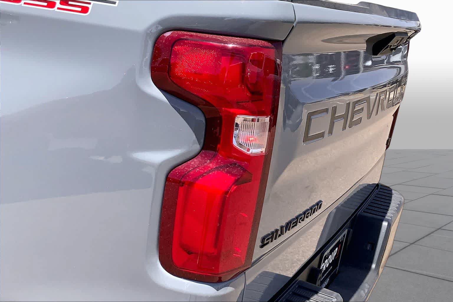 Used 2024 Chevrolet Silverado 1500 LT Trail Boss w/ Protection Package AWD/4WD image 29