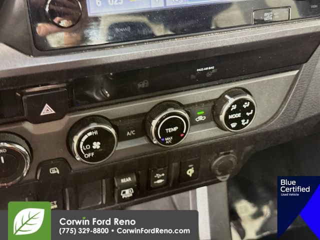 Used 2018 Toyota Tacoma TRD Off-Road AWD/4WD image 17