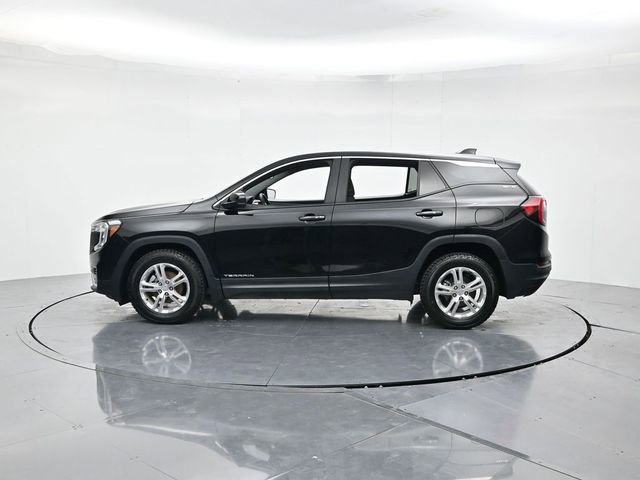 Used 2022 GMC Terrain SLE image 7