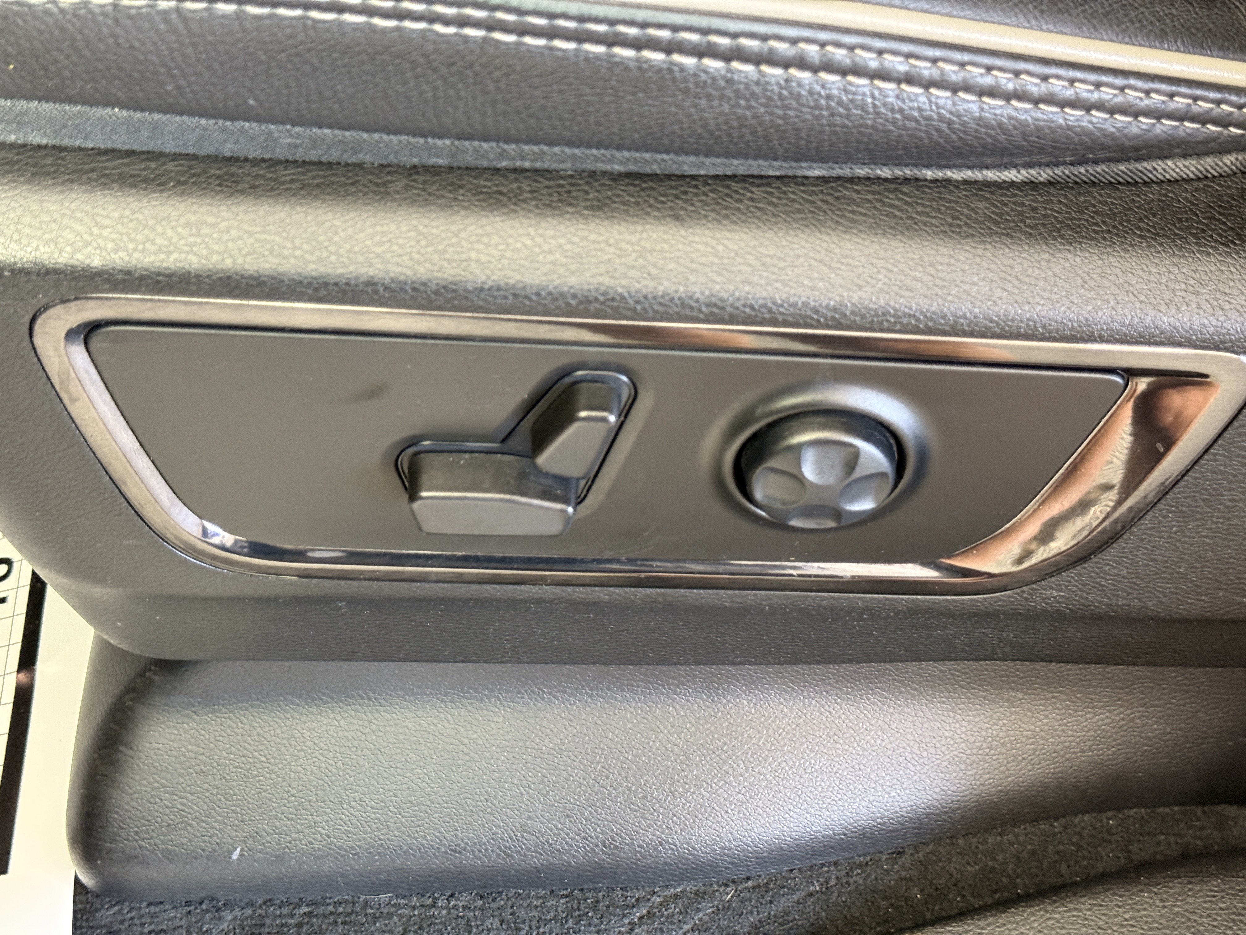 Used 2022 RAM 1500 Limited AWD/4WD image 15