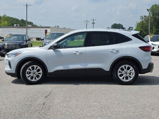 Certified 2025 Ford Escape Active w/ Tech Pack #1 FWD image 4