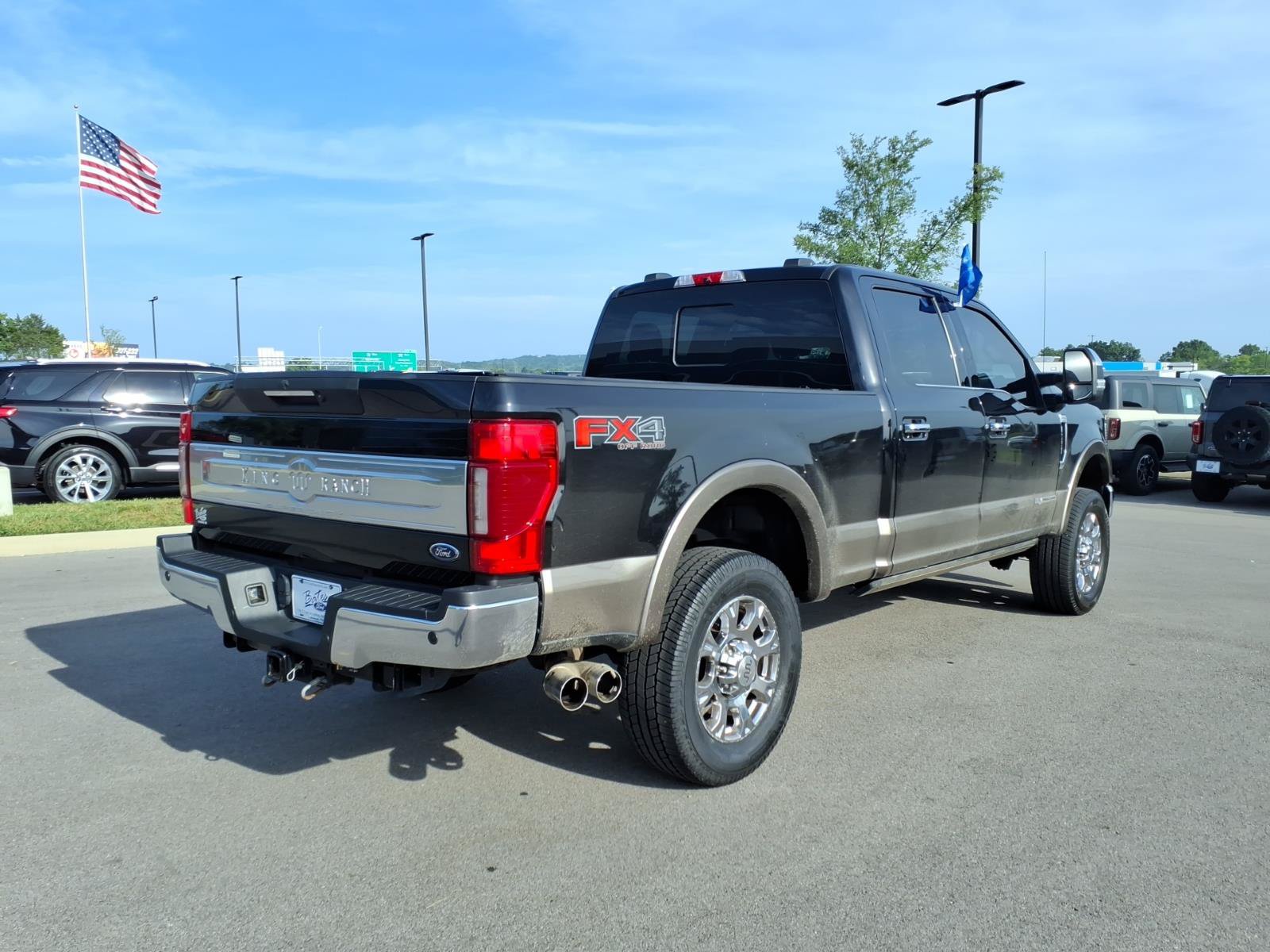 Certified 2020 Ford F350 King Ranch w/ King Ranch Ultimate Package AWD/4WD image 3