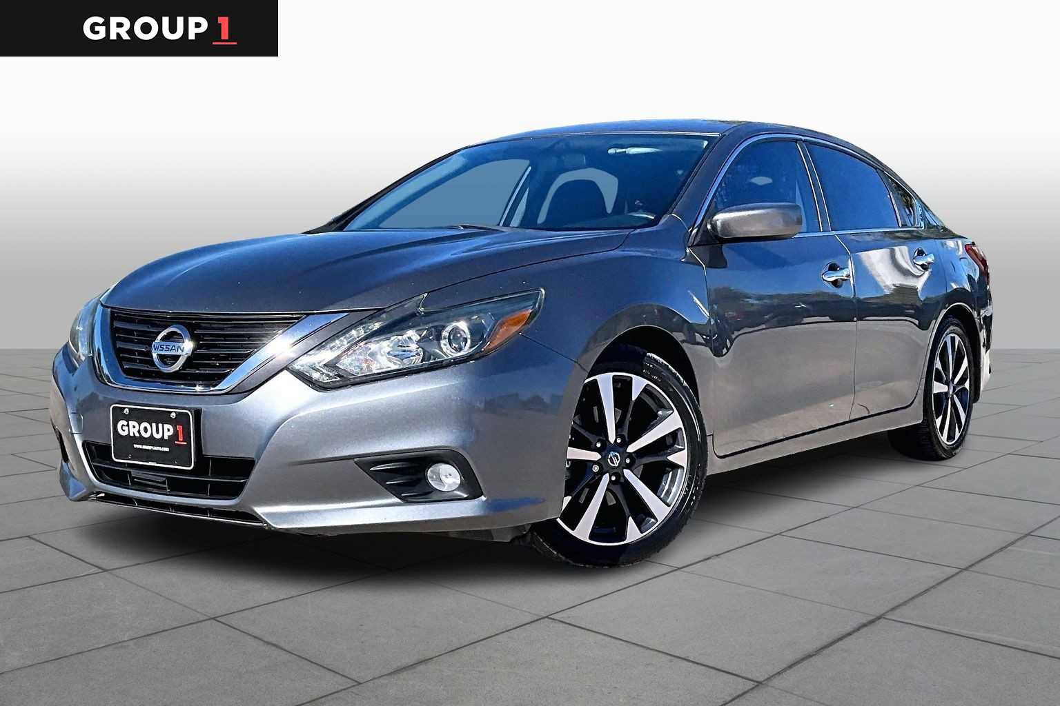 Used 2017 Nissan Altima 2.5 SR w/ LED Appearance Package
