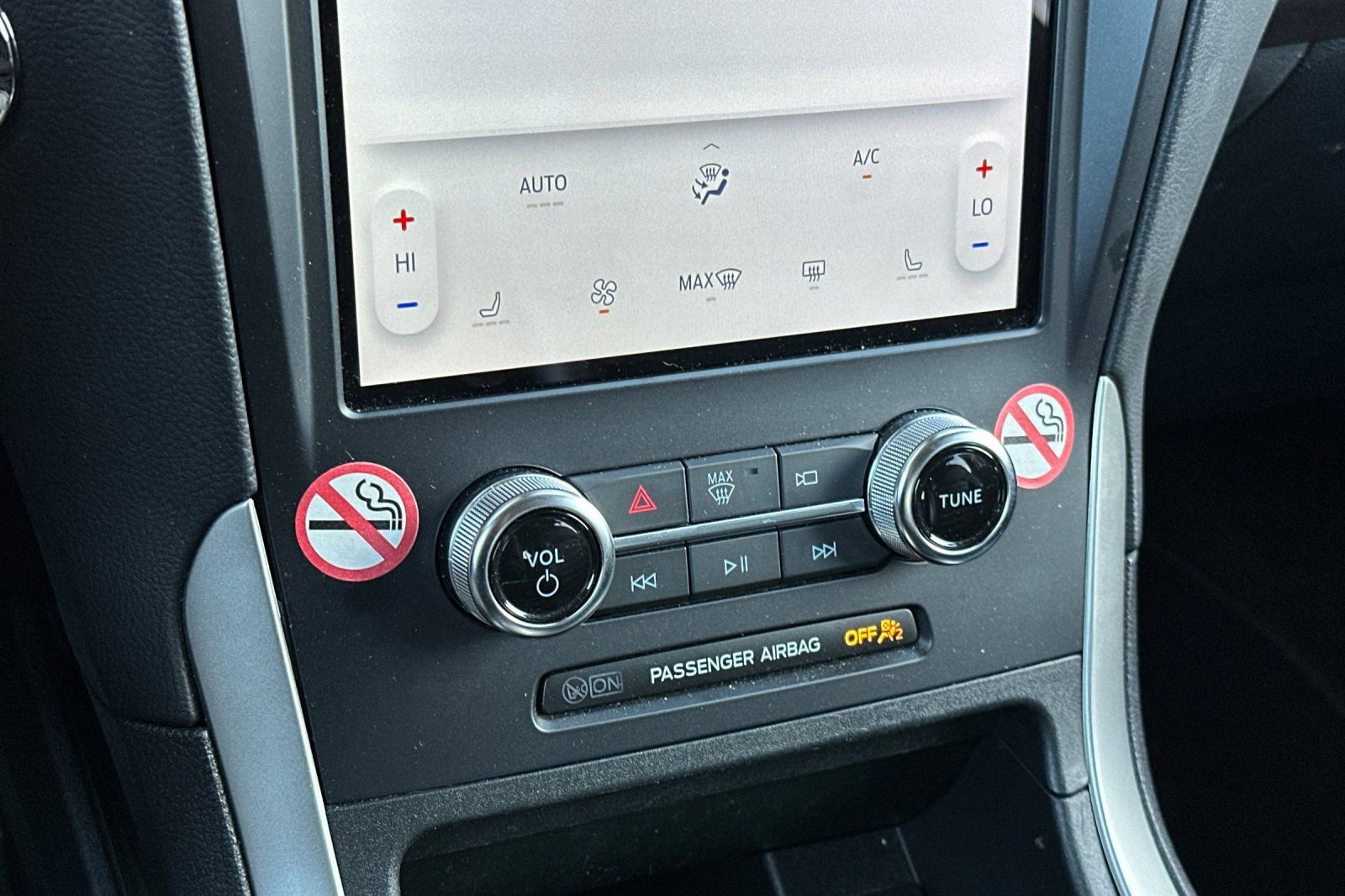 Certified 2024 Ford Edge SEL AWD/4WD image 16