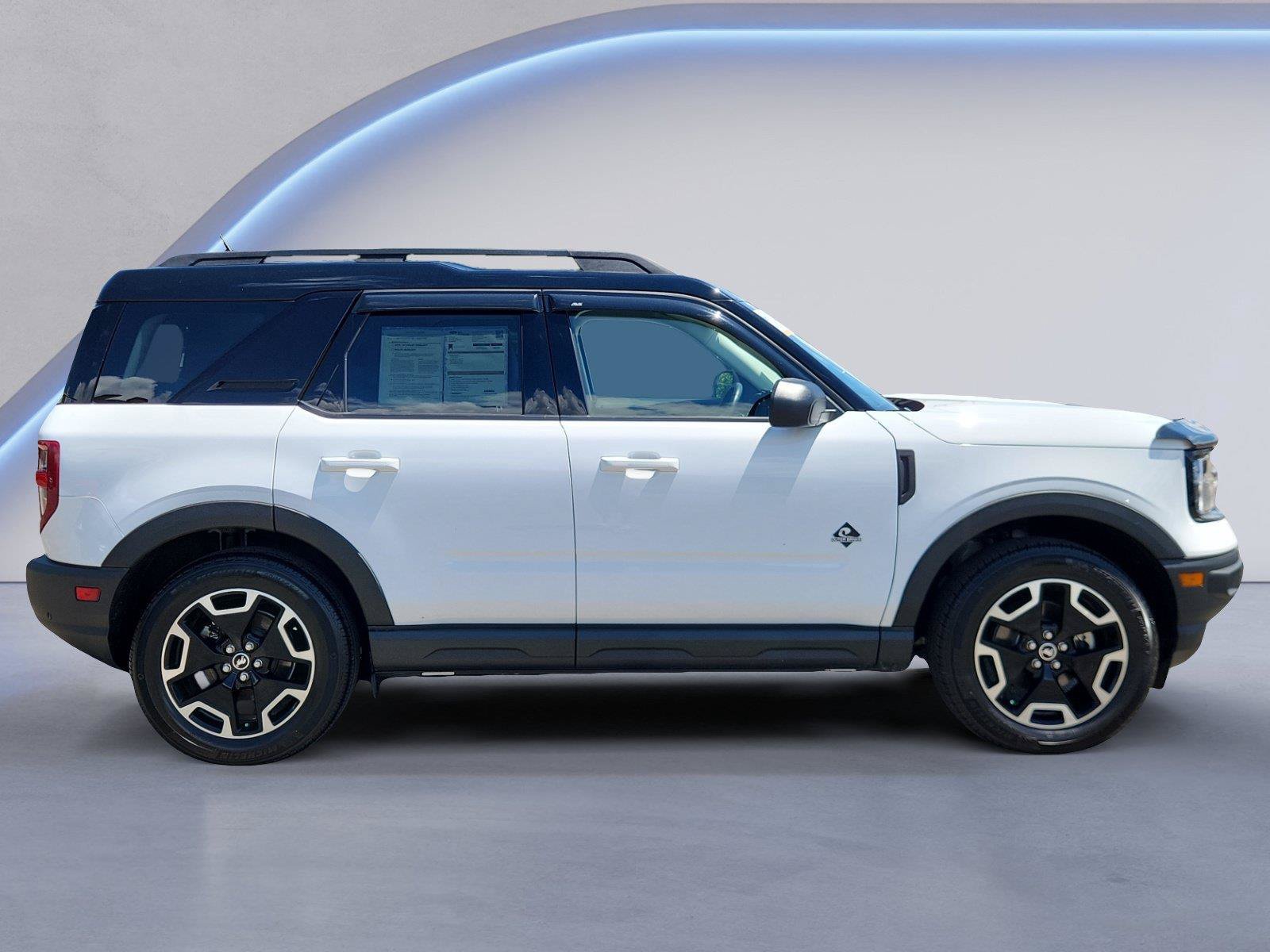 Certified 2021 Ford Bronco Sport Outer Banks AWD/4WD image 2