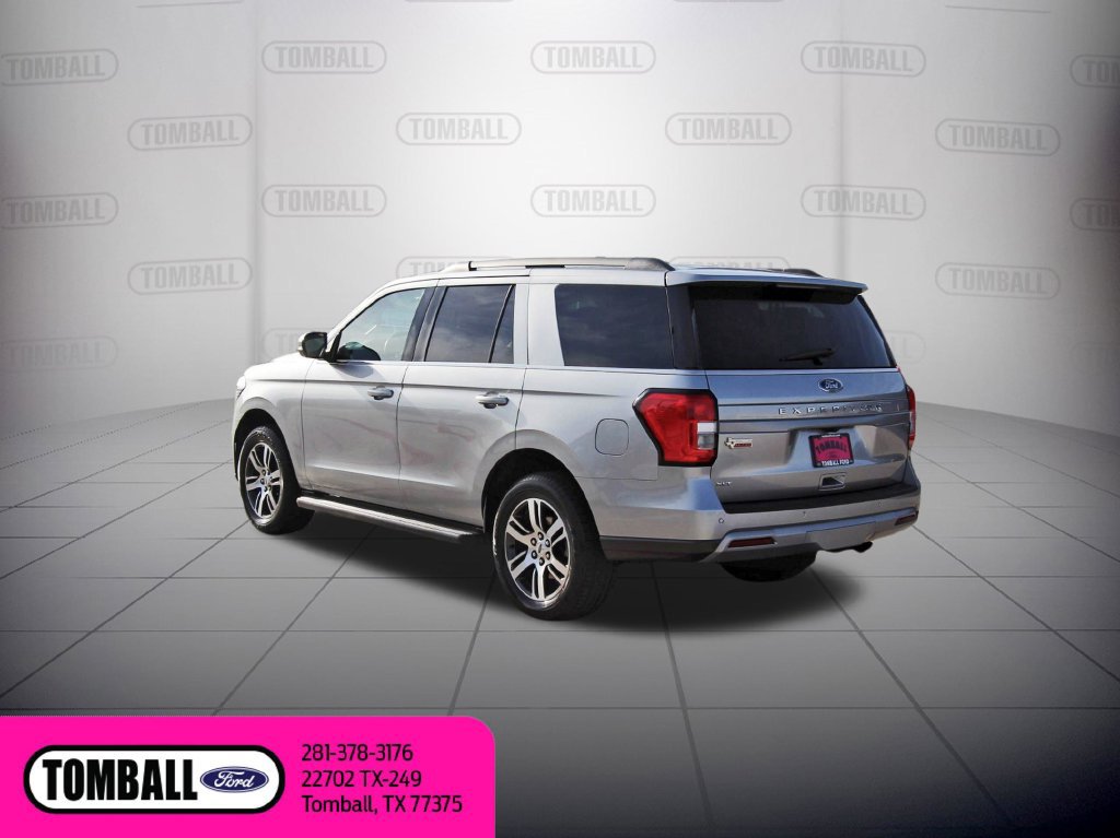 Certified 2024 Ford Expedition XLT RWD image 5