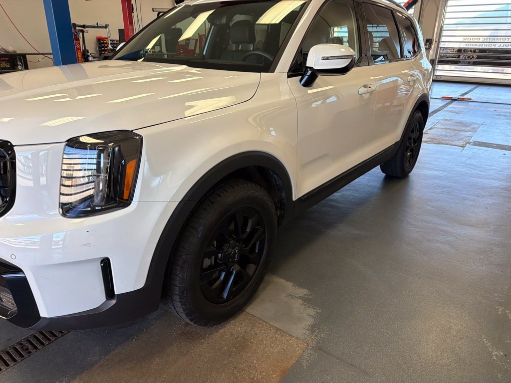 Used 2024 Kia Telluride SX Prestige X-Pro AWD/4WD image 5