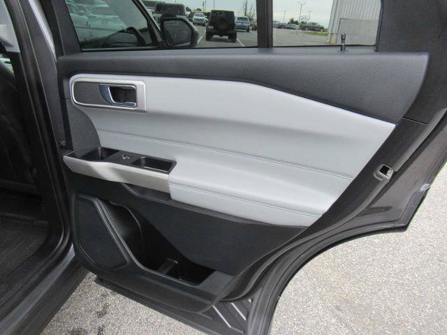 Certified 2022 Ford Explorer XLT w/ Equipment Group 202A AWD/4WD image 22