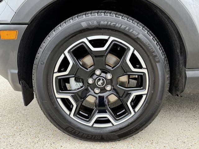 Certified 2025 Ford Bronco Sport Outer Banks w/ Outer Banks Tech Package+ AWD/4WD image 13