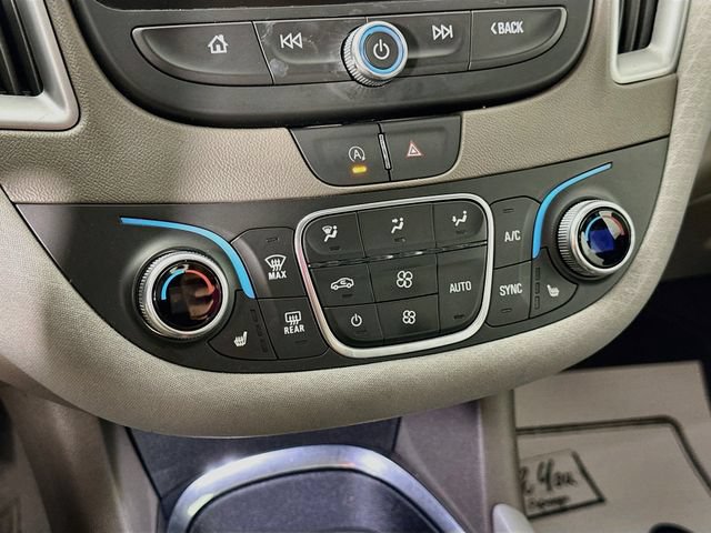 Used 2025 Chevrolet Malibu LT FWD image 21