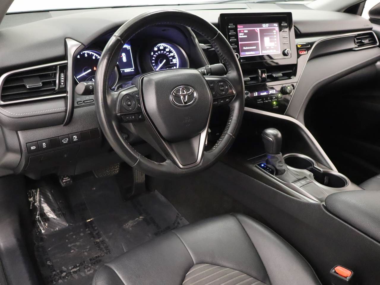 Used 2024 Toyota Camry SE FWD image 14