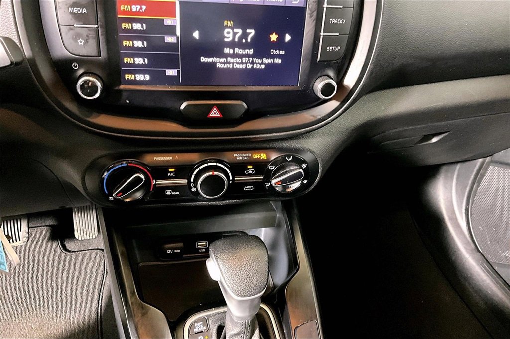 Used 2024 Kia Soul LX w/ Option Group 015 image 24