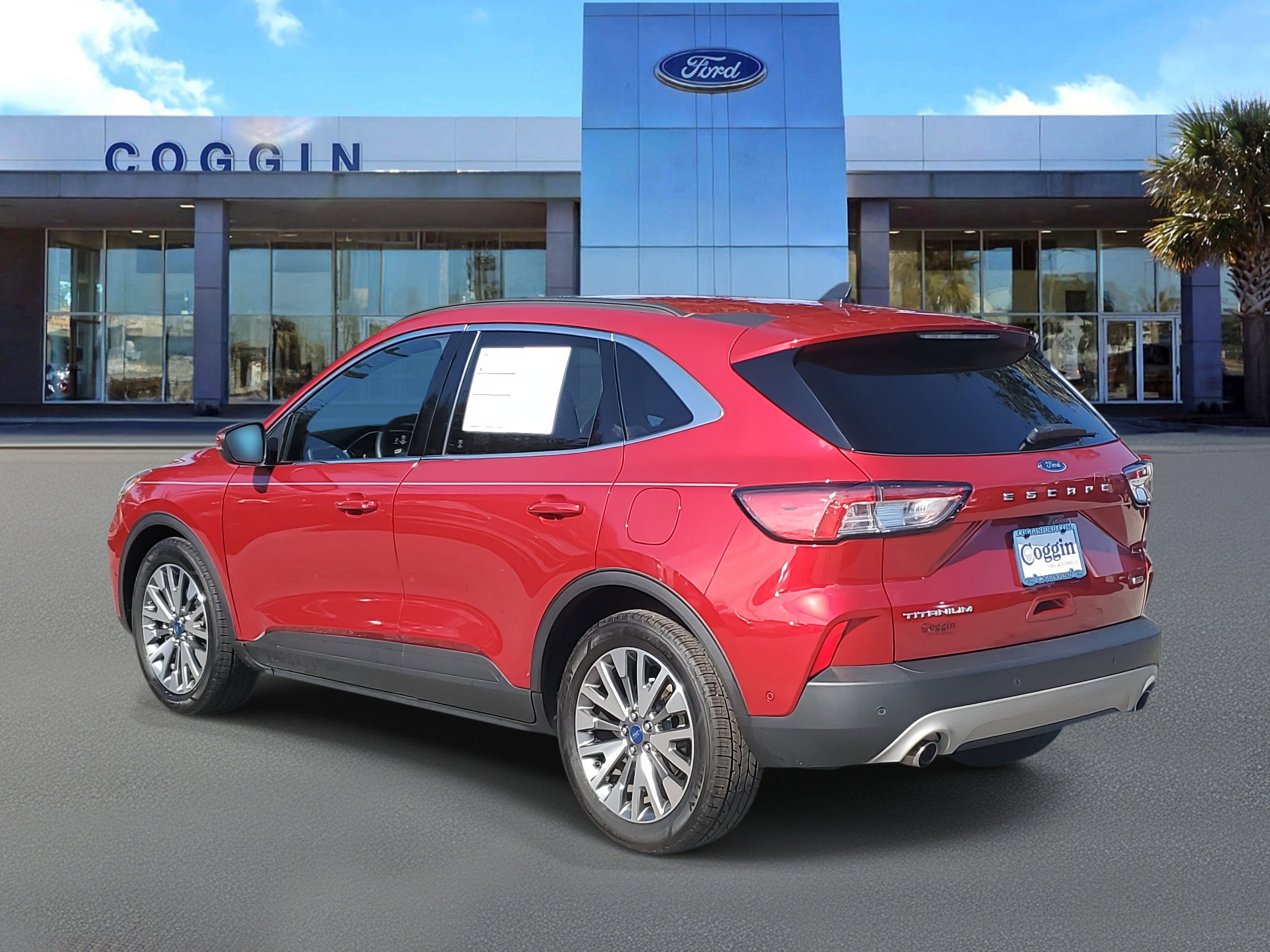 Certified 2020 Ford Escape Titanium image 2
