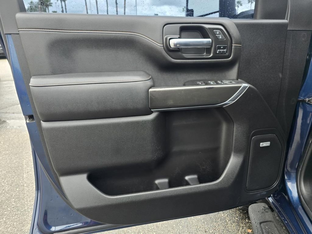 Used 2022 GMC Sierra 2500 AT4 w/ AT4 Premium Plus Package AWD/4WD image 20
