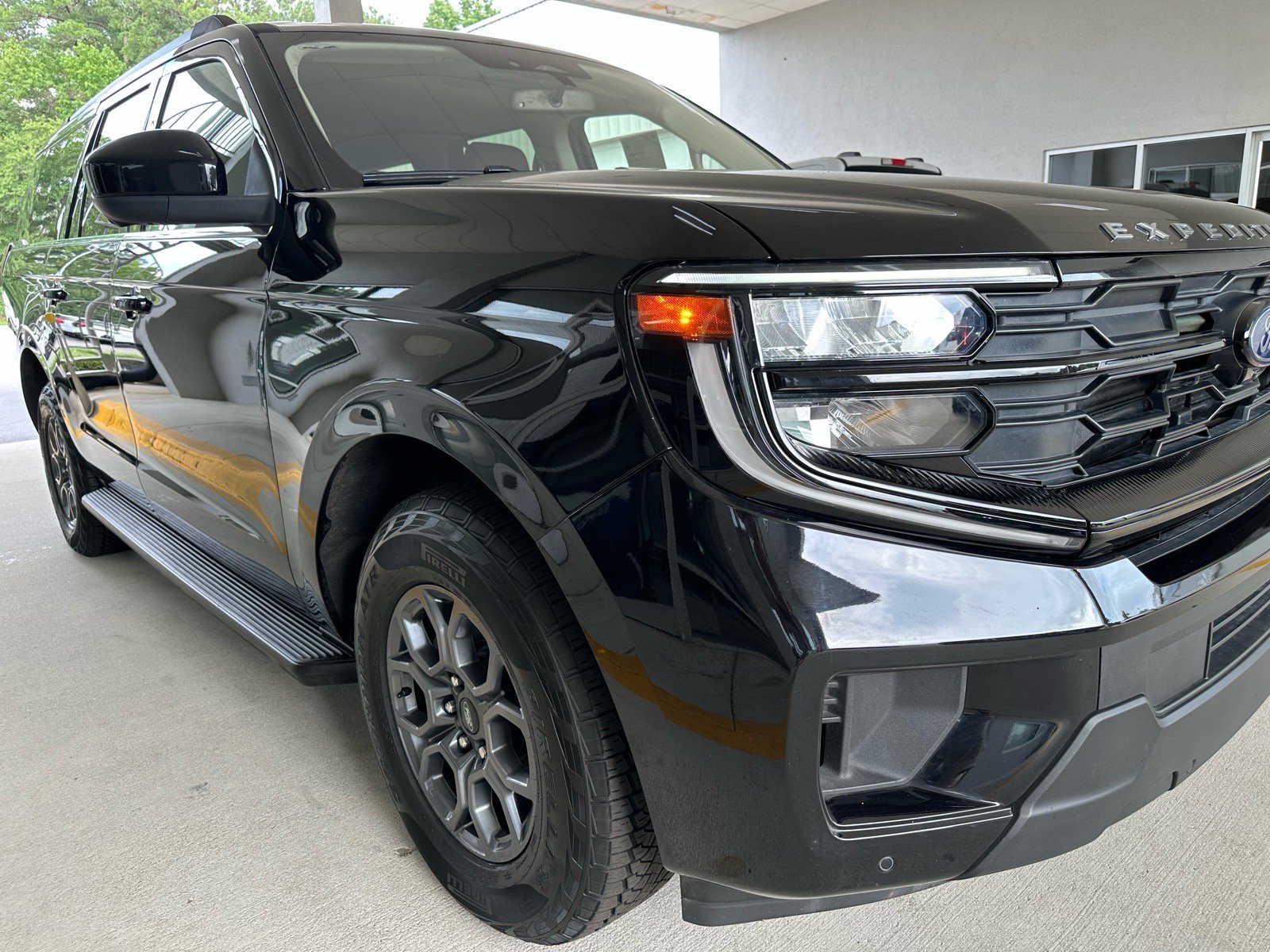 Certified 2025 Ford Expedition Max Active RWD image 7