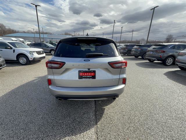 Certified 2023 Ford Escape ST-Line image 4