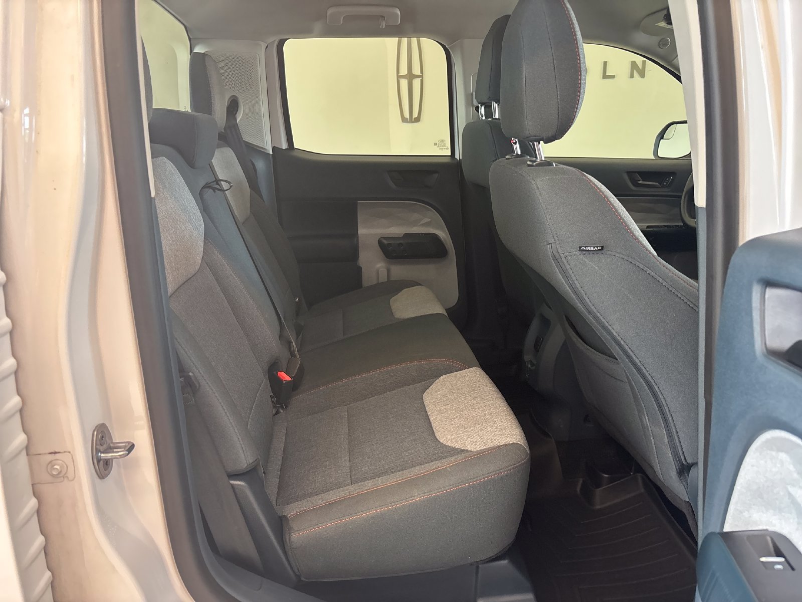 Certified 2024 Ford Maverick XLT FWD image 10