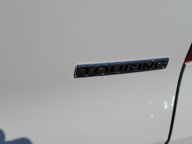 Used 2021 Honda Pilot Touring image 12