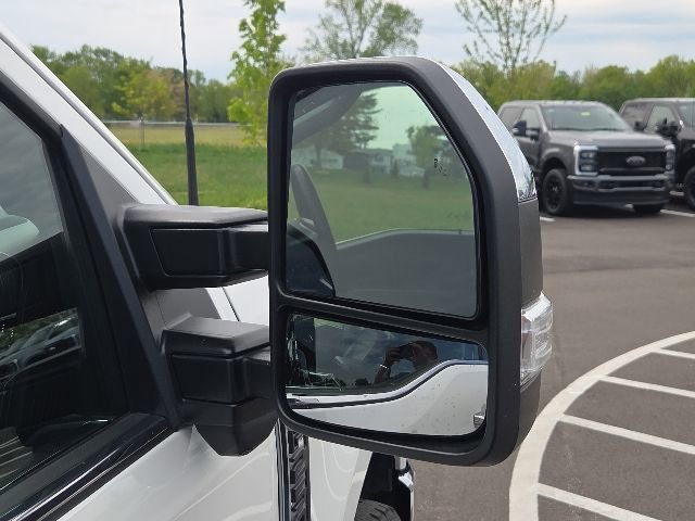 Certified 2024 Ford F250 Lariat w/ Lariat Ultimate Package AWD/4WD image 6