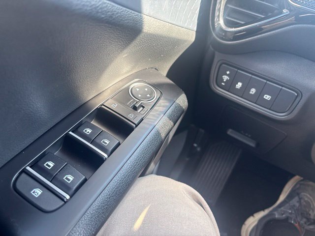 Used 2024 Kia Soul EX FWD image 25