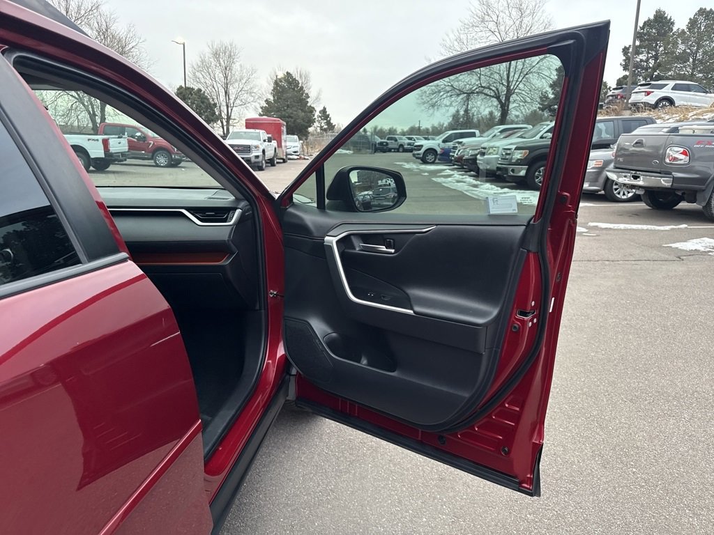 Used 2019 Toyota RAV4 Adventure image 30