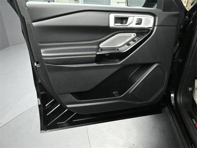 Certified 2021 Ford Explorer ST w/ ST Street Pack image 21