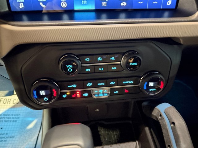 Certified 2024 Ford Bronco Wildtrak AWD/4WD image 31