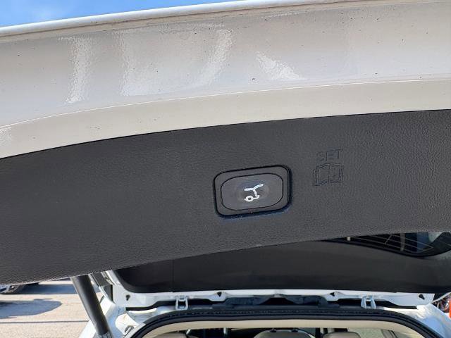 Certified 2022 Ford Edge SEL w/ Convenience Package image 10