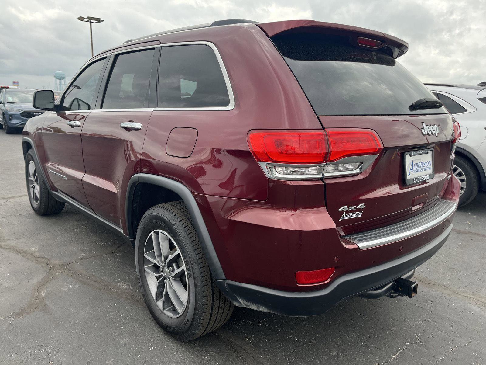 Used 2017 Jeep Grand Cherokee Limited AWD/4WD image 7