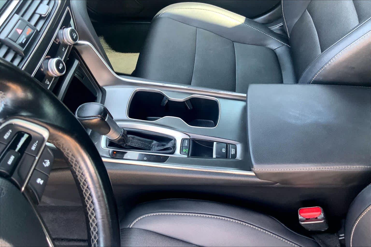 Used 2020 Honda Accord Sport image 17