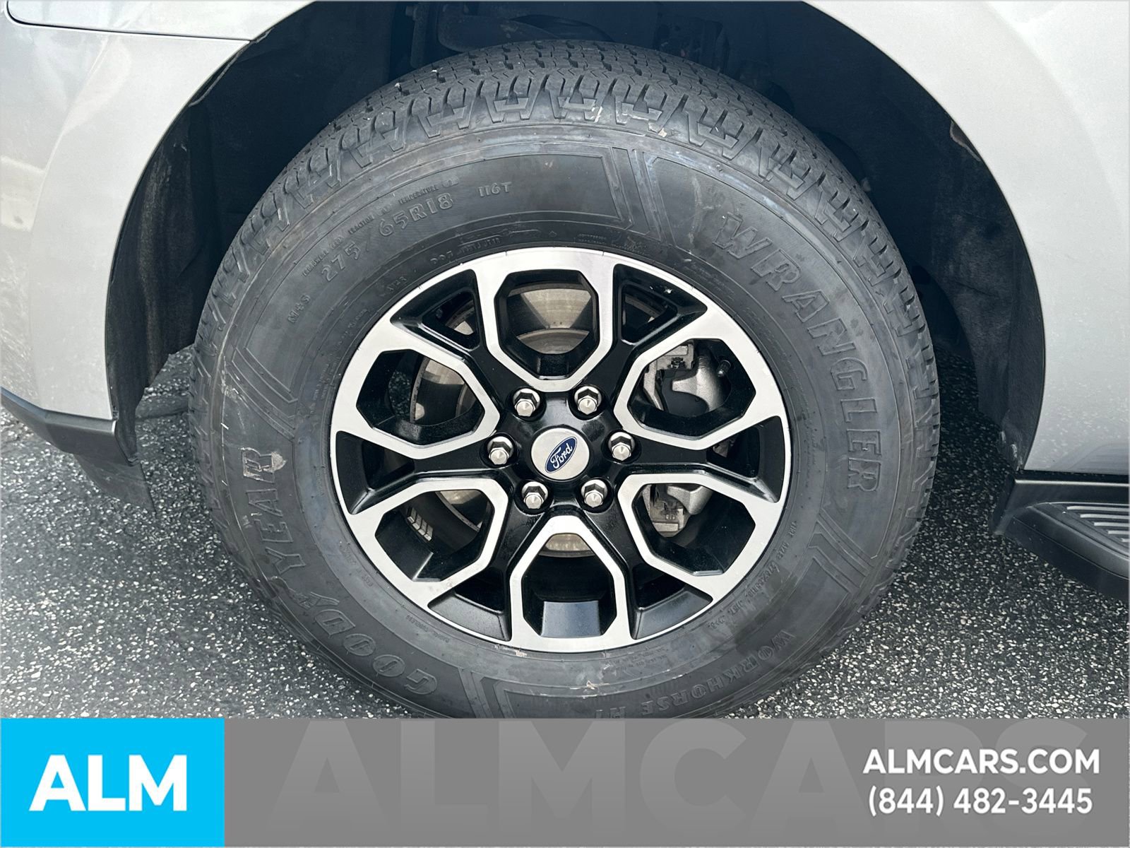 Certified 2024 Ford Expedition Max XLT RWD image 12